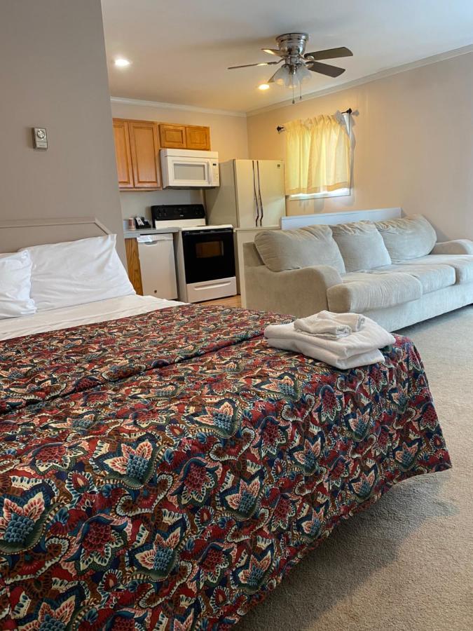 Barberry Court Motel &Cabins Lake George Cameră foto